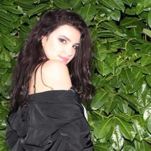 Meet your Posher, Patricia